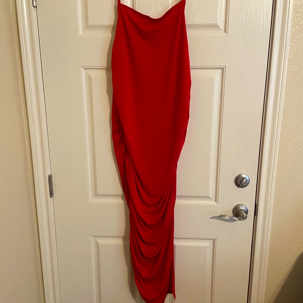 It’s Fashion ruched spaghetti strap dress with side split